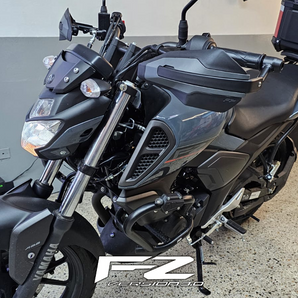 YAMAHA FZ 3.0