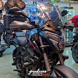 PULSAR NS 200 / 160 UG
