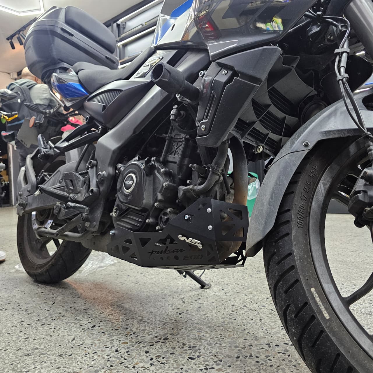 PROTECTOR DE MOTOR PECHERA BAJAJ PULSAR NS 200 2023 O SUPERIOR