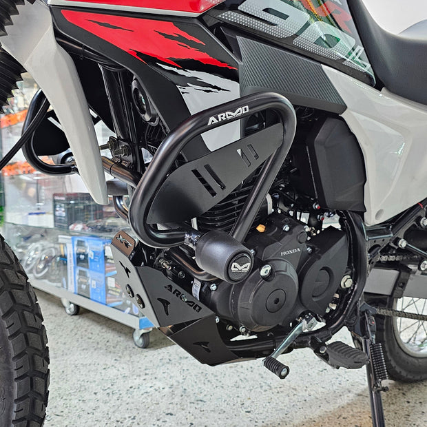 BARRA DE PROTECCIÓN CON SLIDER ARMO AKT TTR 2014/2024 - HONDA XR150 - HONDA XR190L ABS 2.0 - HONDA XRE 190 - SUZUKI DR 150 - VICTORY MRX 125 - MRX 150
