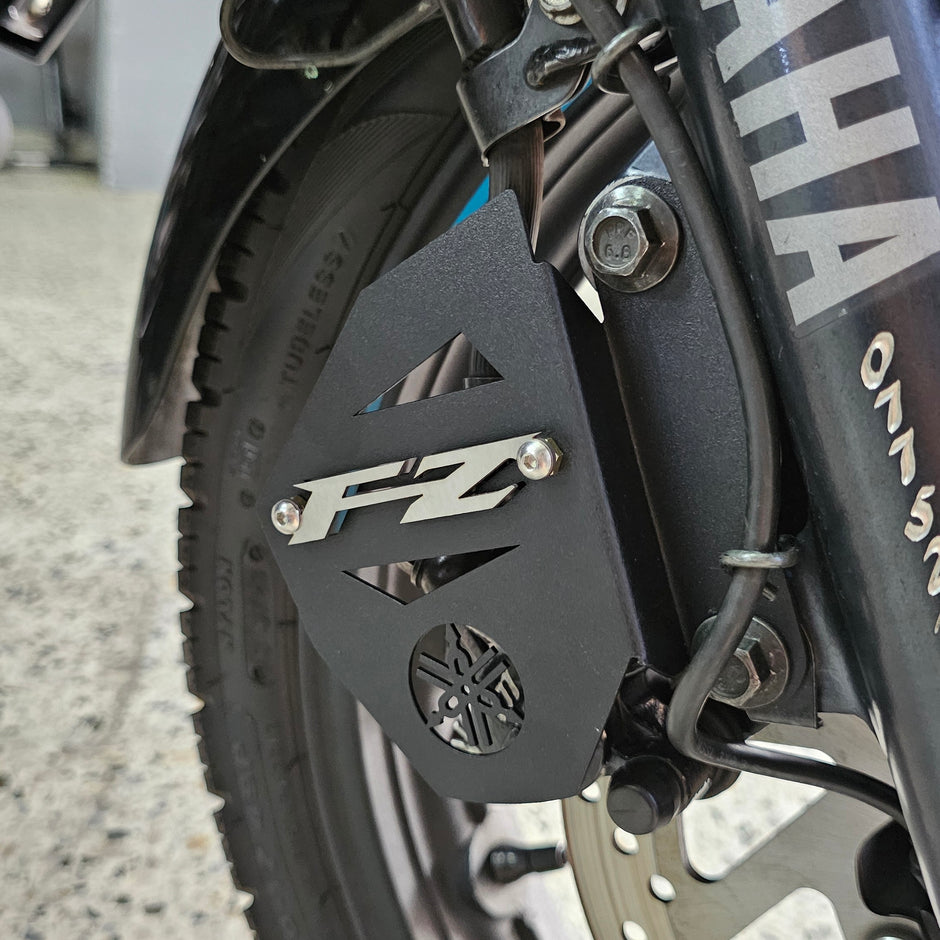 PROTECTOR DE CALIPER EN ACERO YAMAHA FZ