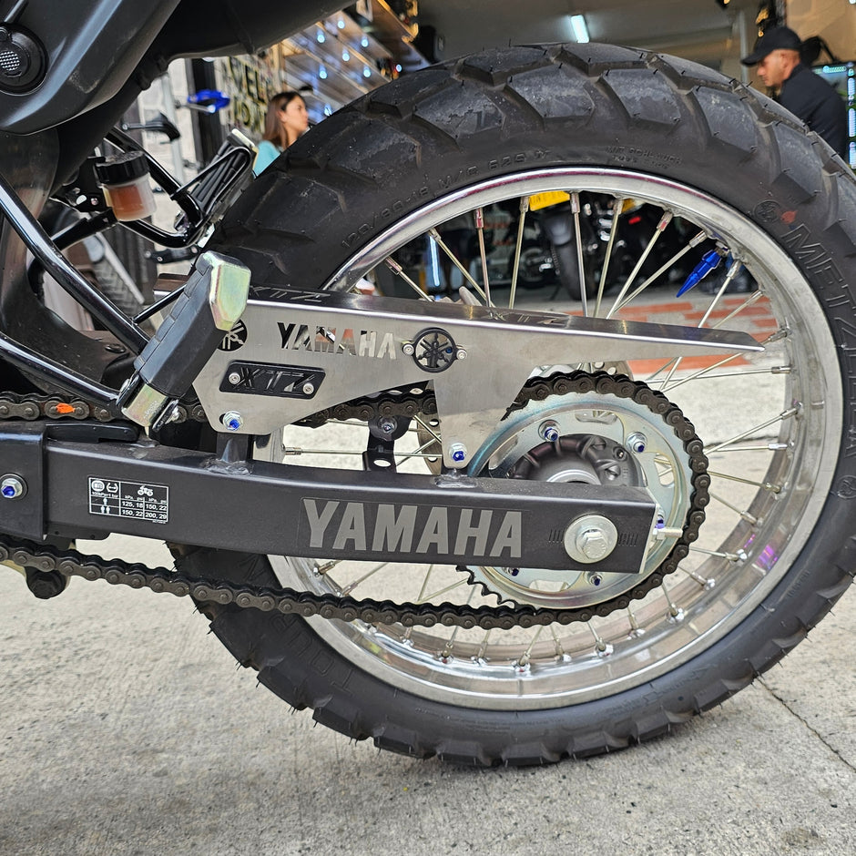 GUARDA CADENA EN ACERO YAMAHA XTZ 125 - XTZ 250 2010/2019 - XTZ 250 ABS