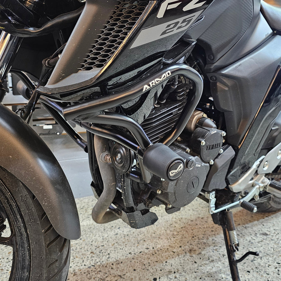 BARRA DE PROTECCIÓN CON SLIDER ARMO YAMAHA FZ25