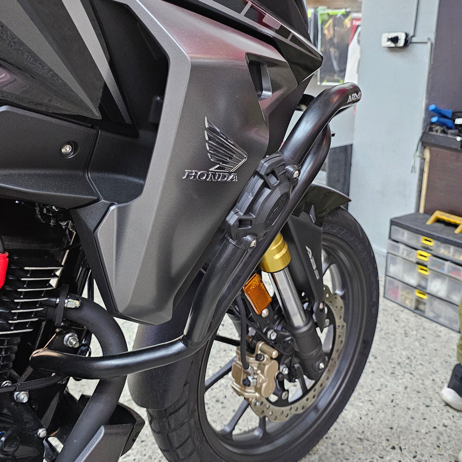 BARRA DE PROTECCIÓN CON SLIDER ARMO HONDA NX 190