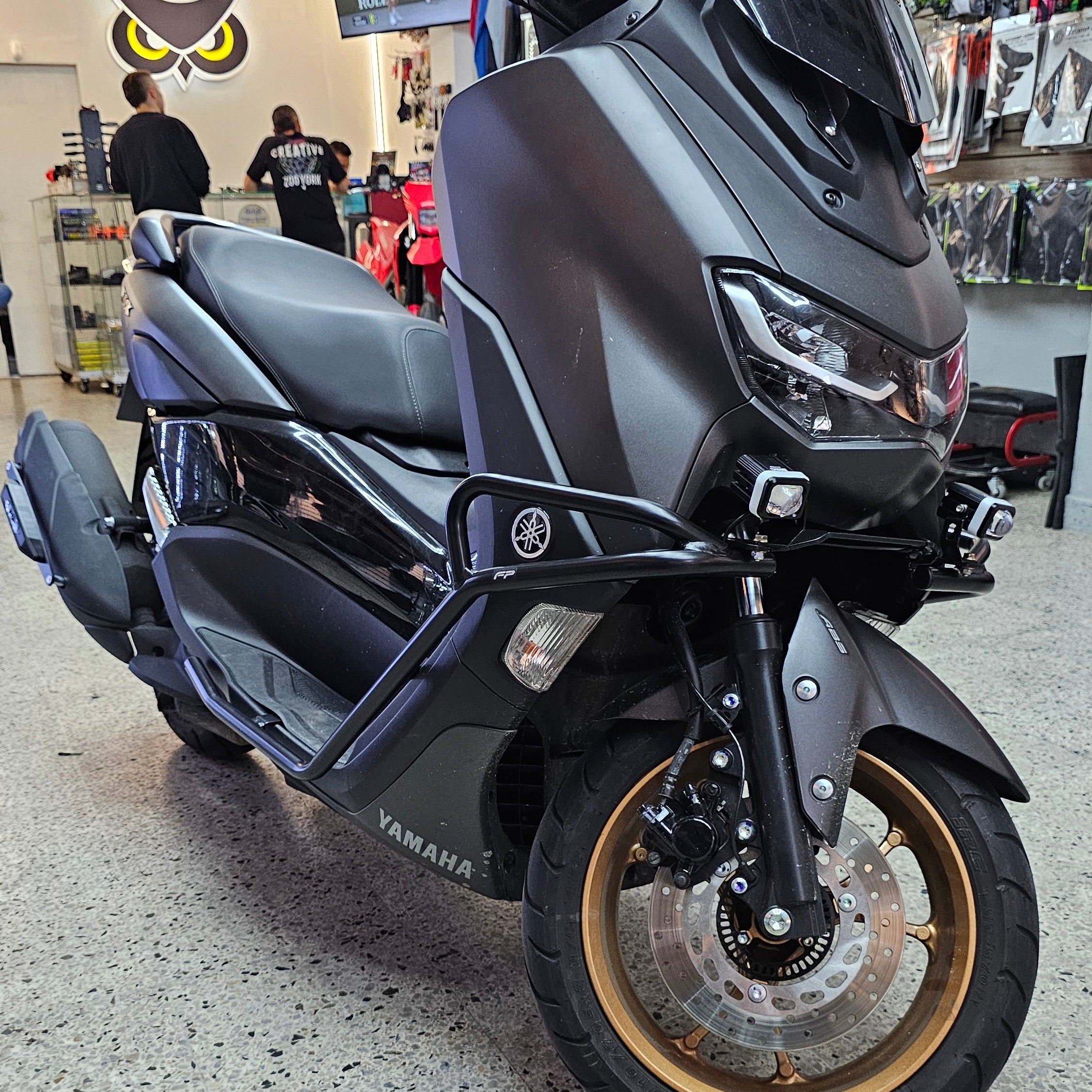 DEFENSAS CON SLIDERS FP YAMAHA NMAX CONNECTED