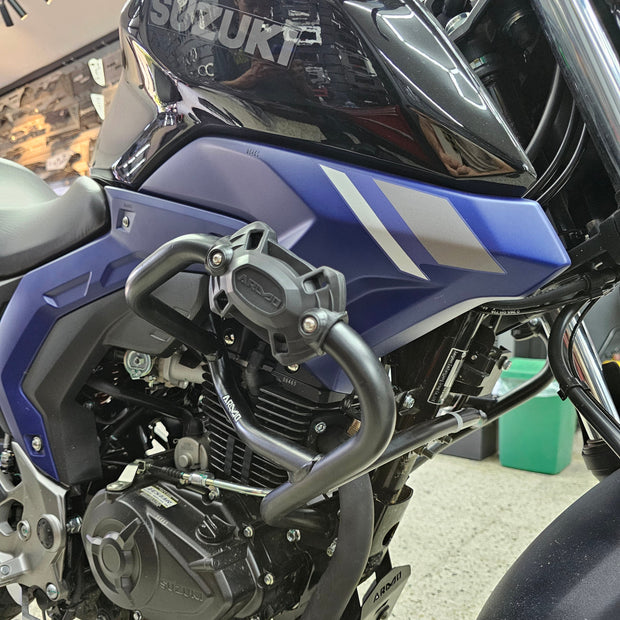 BARRA DE PROTECCIÓN CON SLIDER VSTROM 160 ARMO