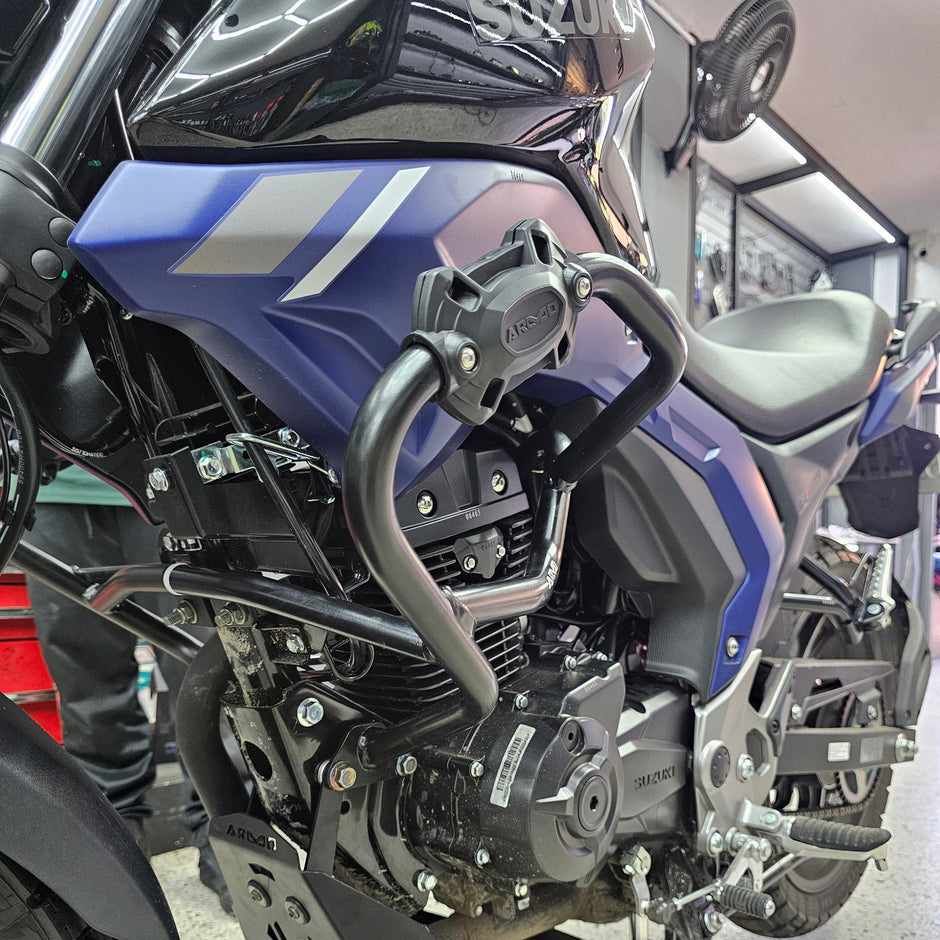 BARRA DE PROTECCIÓN CON SLIDER VSTROM 160 ARMO