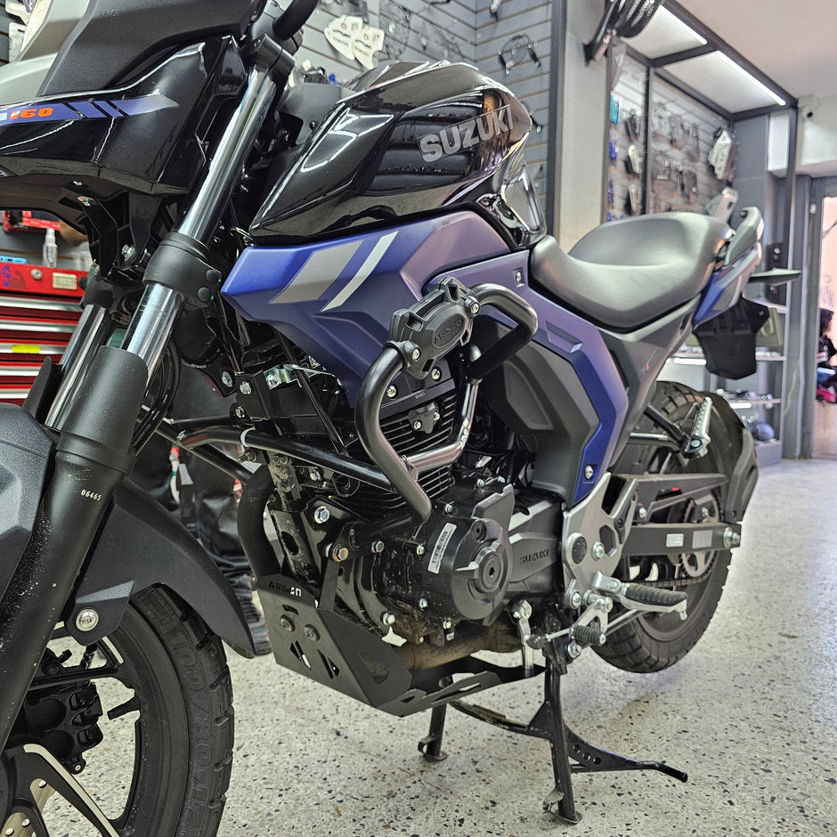 BARRA DE PROTECCIÓN CON SLIDER VSTROM 160 ARMO