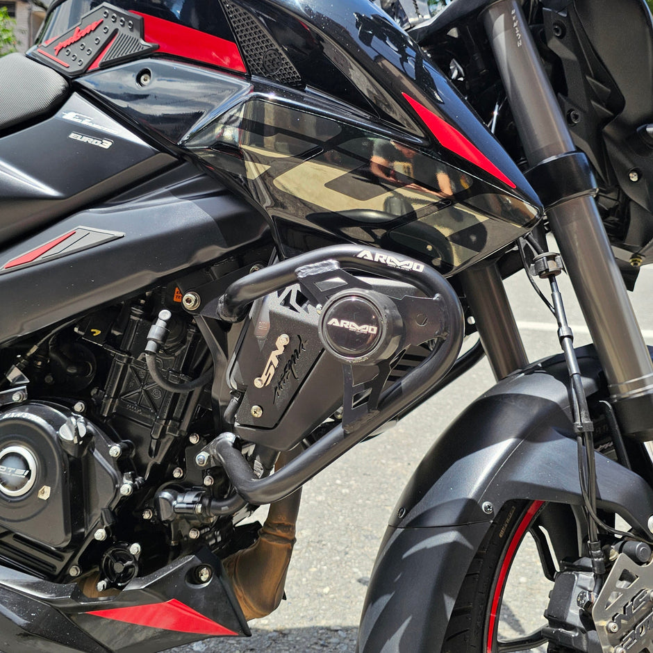 BARRA DE PROTECCIÓN CON SLIDER ARMO PULSAR NS 200 2024 O SUPERIOR