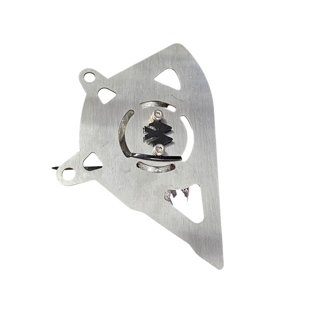 PROTECTOR TAPA PIÑON EN ACERO BAJAJ PULSAR N160