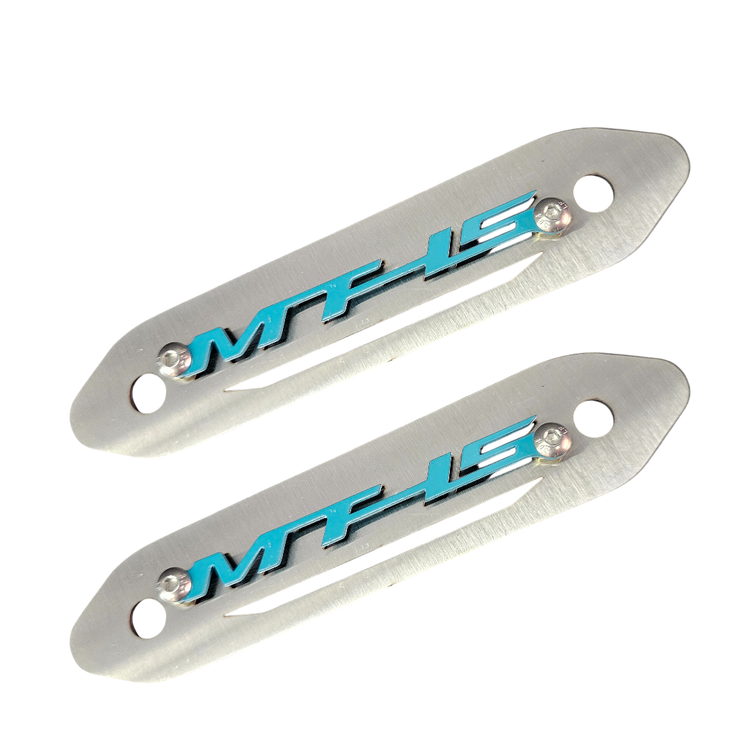 LUJOS LATERALES EN ACERO YAMAHA MT-15 PAR