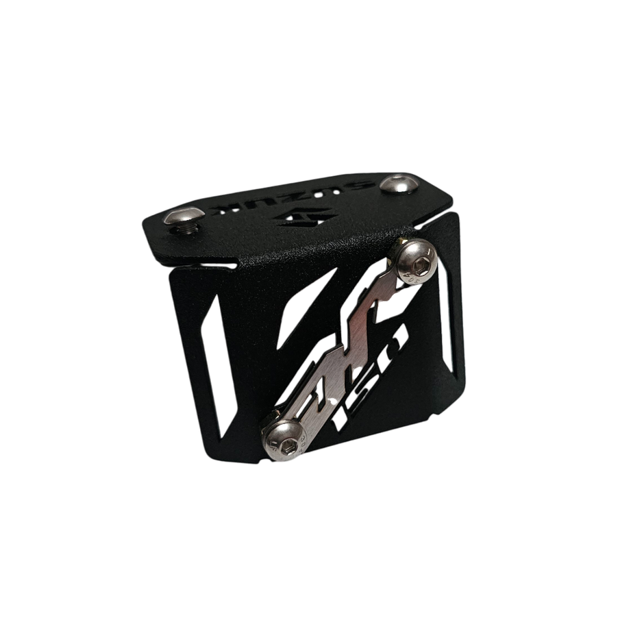 PROTECTOR DE BOMBA O DEPOSITO DE LIQUIDO DE FRENO DELANTERO EN ACERO SUZUKI DR 150