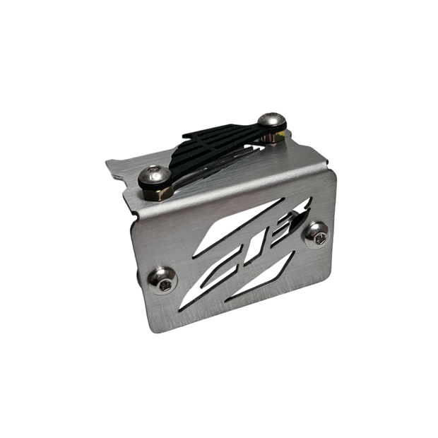 PROTECTOR DE BOMBA O DEPOSITO DE LIQUIDO DE FRENO DELANTERO EN ACERO HONDA CB125F - CB160F - CB190R 2016/2019 - CB190R 2020/2024 - CB190R 2.0 2025 - CB300F