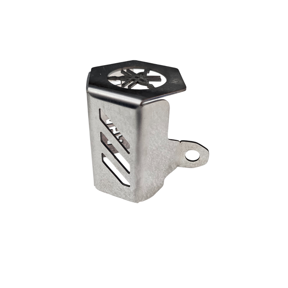 PROTECTOR DE BOMBA O DEPOSITO DE LIQUIDO DE FRENO TRASERO EN ACERO YAMAHA R-15