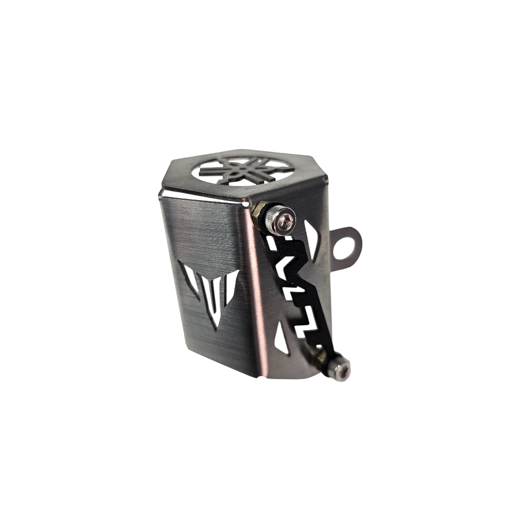 PROTECTOR DE BOMBA O DEPOSITO DE LIQUIDO DE FRENO TRASERO EN ACERO YAMAHA MT-15