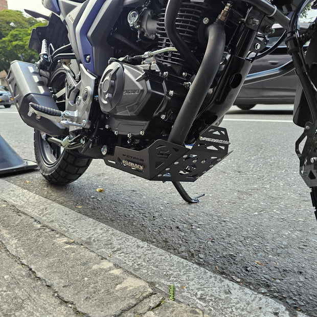 PROTECTOR DE MOTOR PECHERA SUZUKI VSTROM 160 NEGRO ID