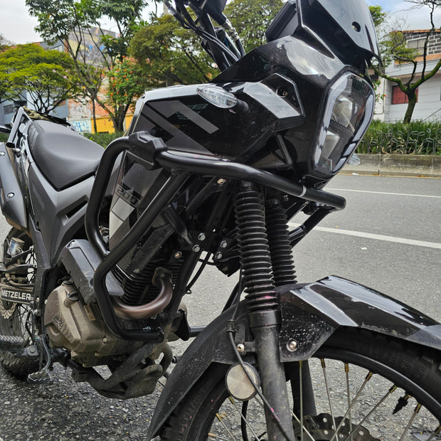 BARRA DE PROTECCIÓN O DEFENSA CON SLIDER FP AKT TT 200 2026
