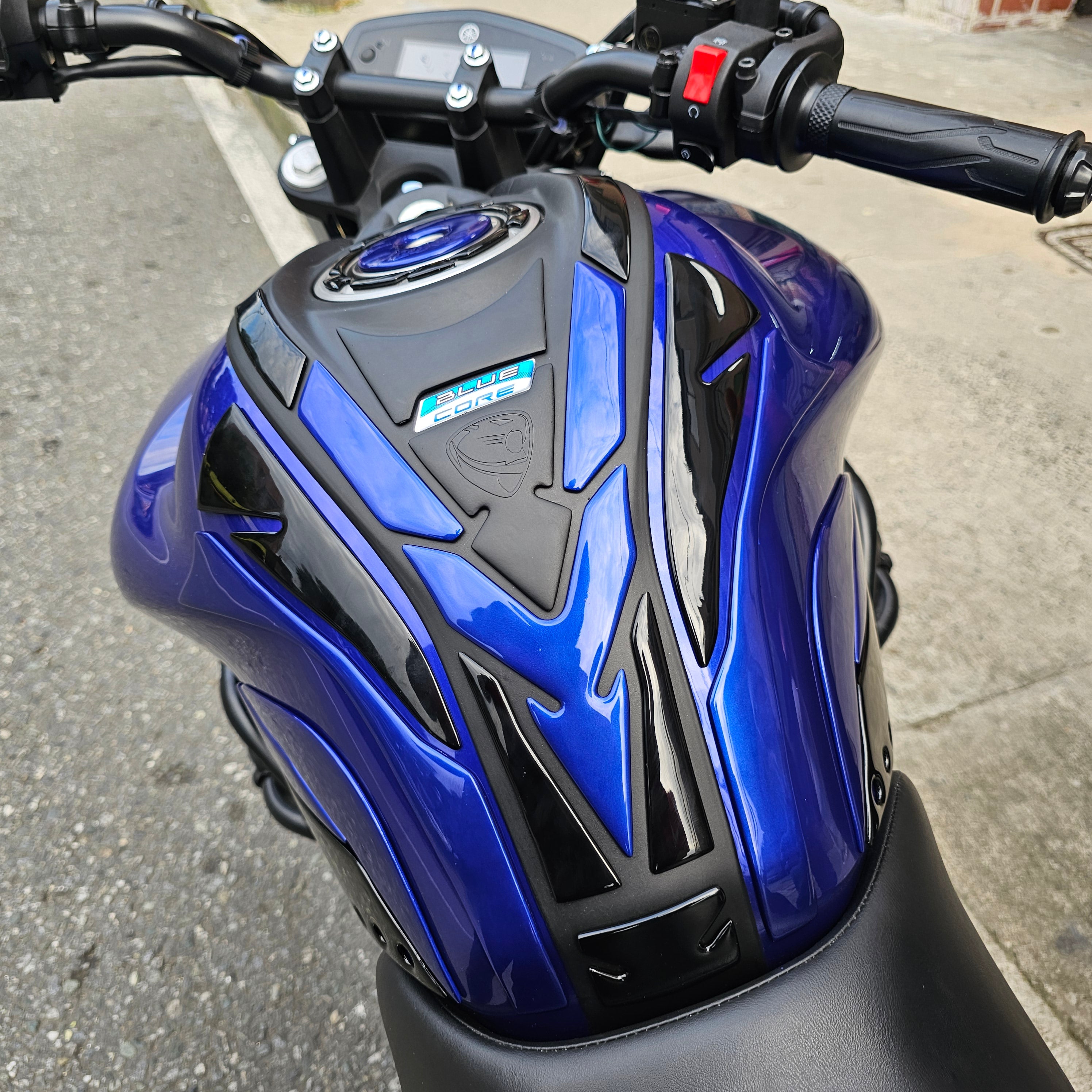 STOMPGRIPS - PROTECTORES DE TANQUE LUXUS PROTECT YAMAHA FZ 3.0