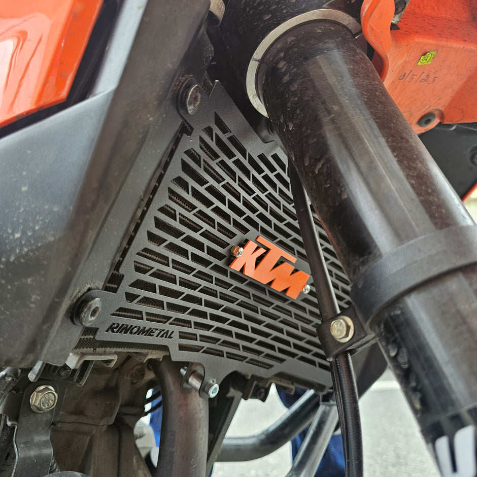 PROTECTOR DE RADIADOR EN ACERO KTM DUKE 200/250/390 G3 - KTM 390 ADVENTURE R - ADVENTURE X