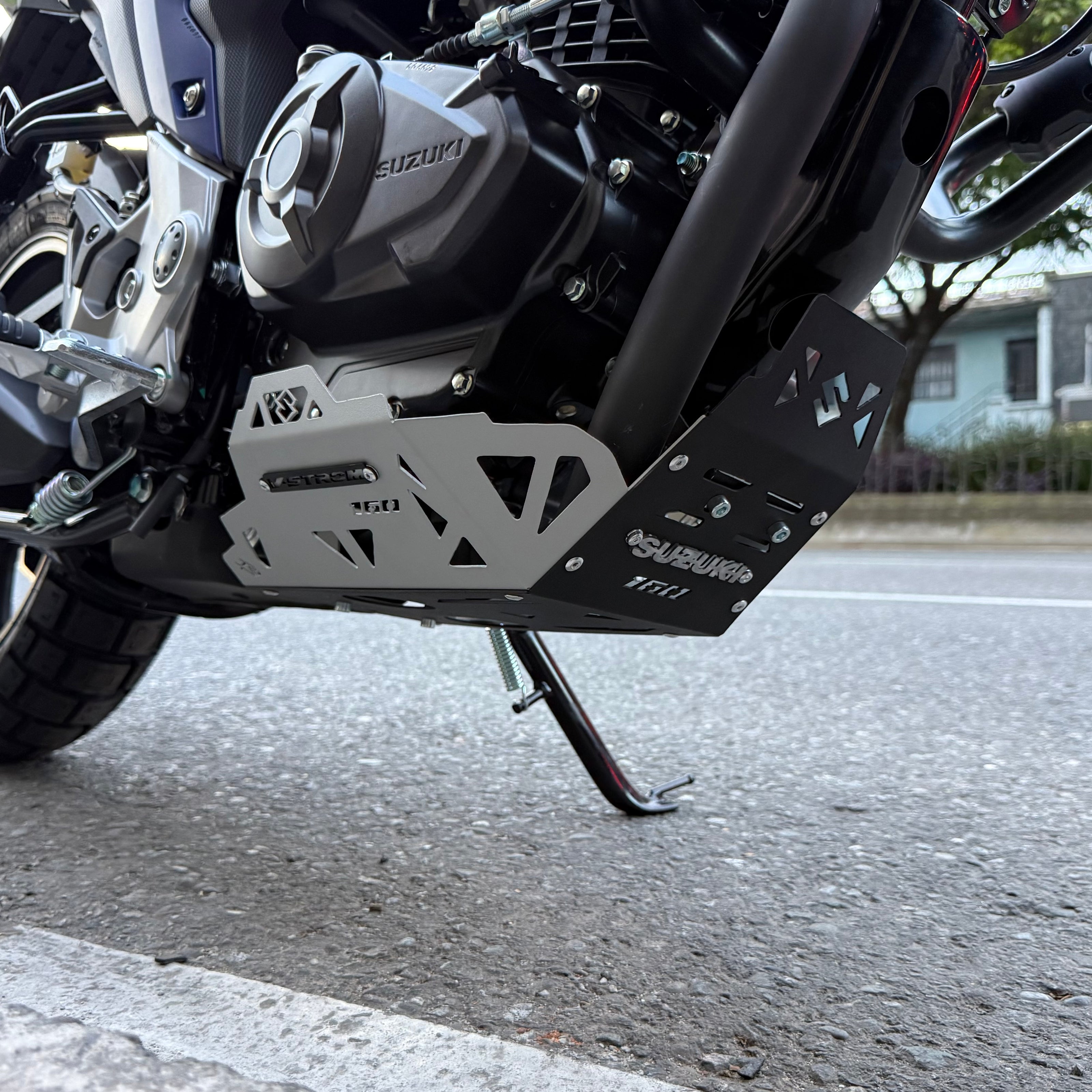 PROTECTOR DE MOTOR PECHERA SUZUKI VSTROM 160 NEGRO ID