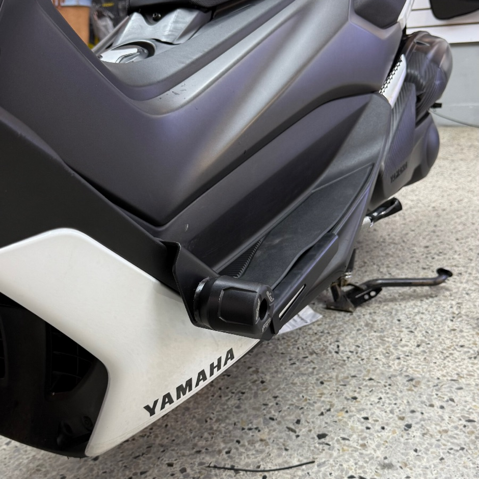 DEFENSAS CON SLIDERS FP VARIANT DELANTERO YAMAHA NMAX V1