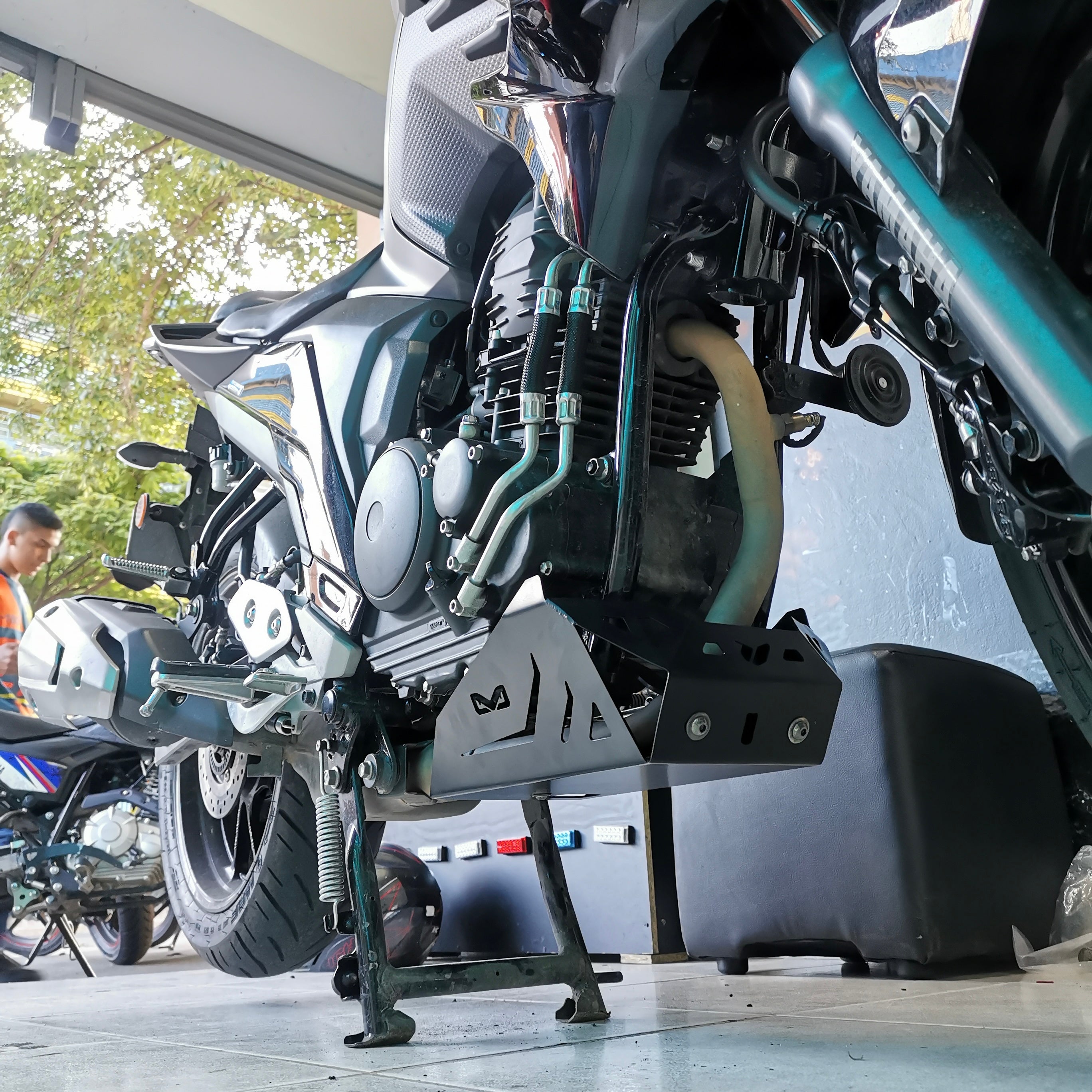 PROTECTOR DE MOTOR PECHERA ARMO YAMAHA FZ25