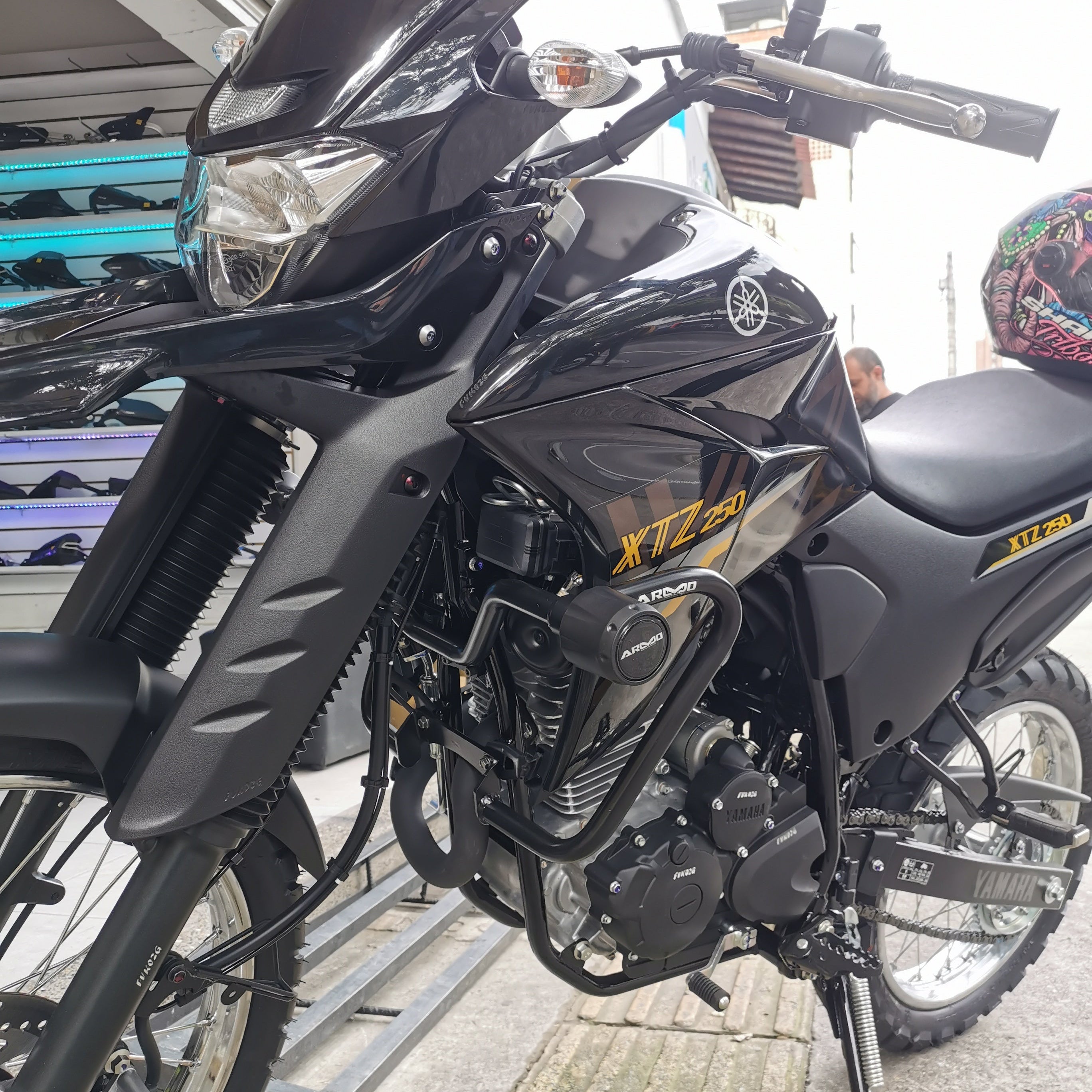 BARRA DE PROTECCIÓN CON SLIDER ARMO YAMAHA XTZ 250 ABS