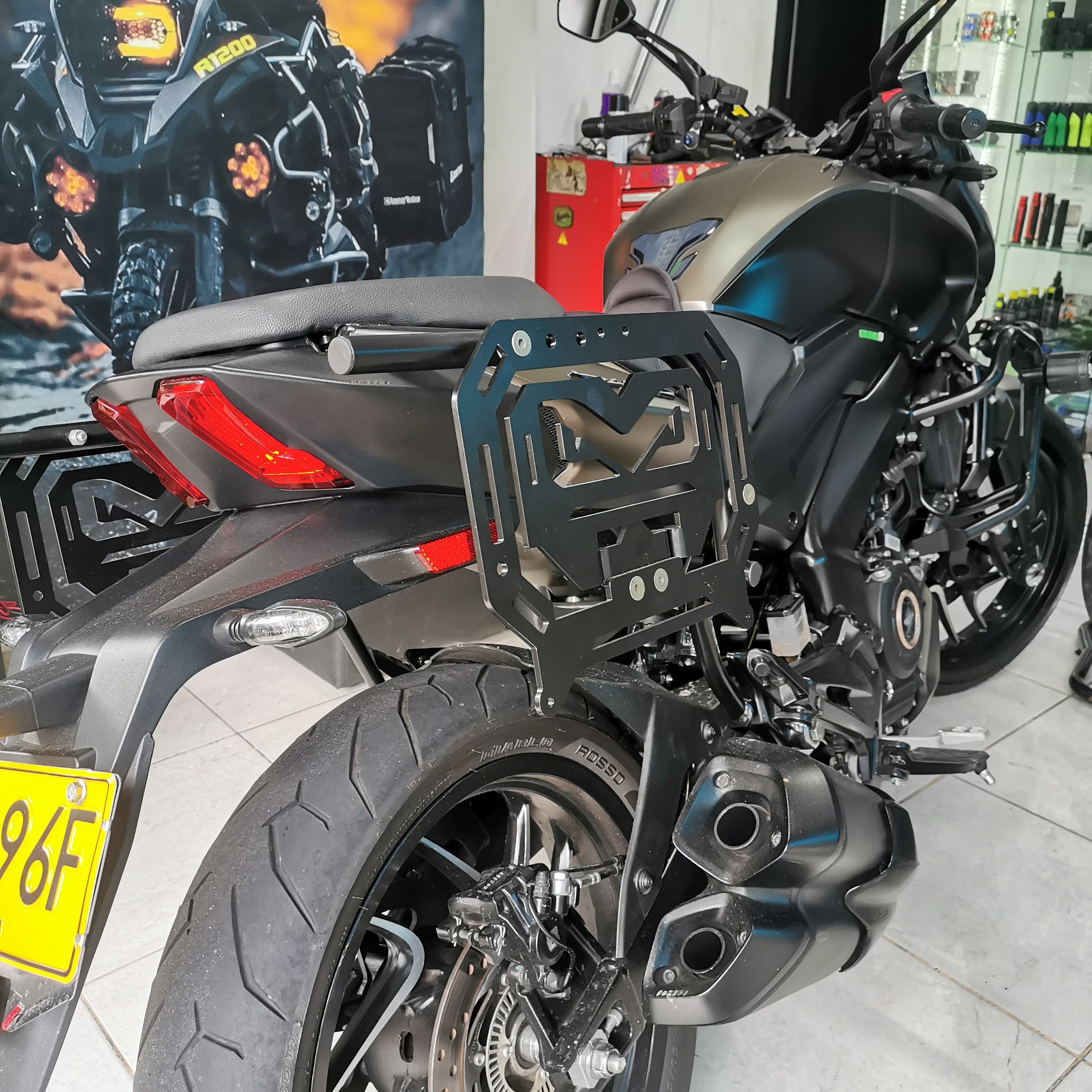 PORTA ALFORJAS MULTIFUNCIONAL DELUXE ARMO BAJAJ DOMINAR 250 - 400 UG