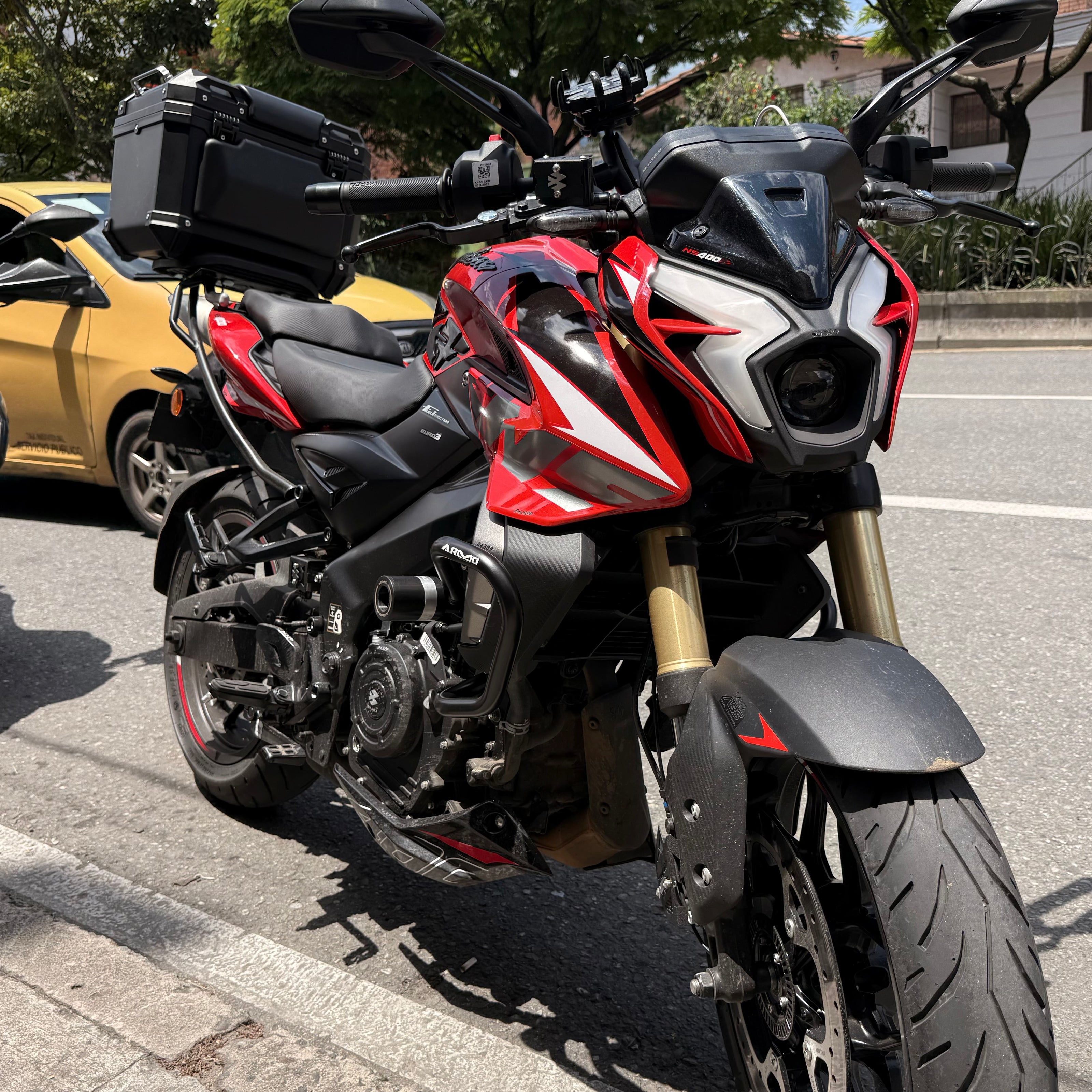 BARRA DE PROTECCION CON SLIDER PULSAR NS400Z ARMO