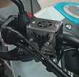 PROTECTOR DE BOMBA O DEPOSITO DE LIQUIDO DE FRENO DELANTERO EN ACERO YAMAHA MT-15