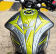STOMPGRIPS - PROTECTORES DE TANQUE LUXUS PROTECT SUZUKI GIXXER 150 FI - GIXXER 250 FI - GIXXER 150 SF - GIXXER 250 SF