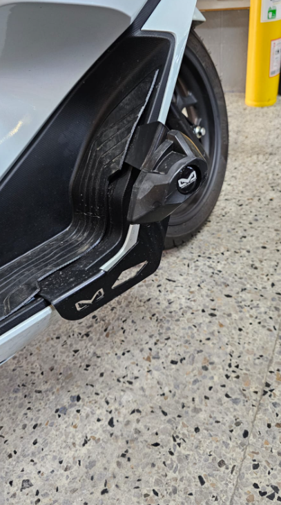 DEFENSAS CON SLIDERS ARMO DELANTERO Y TRASERO HONDA PCX