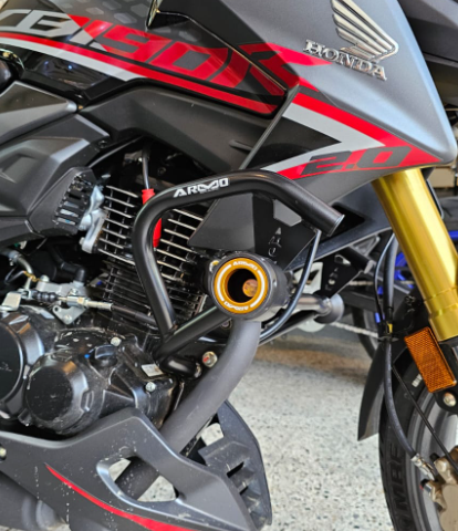 BARRA PROTECCIÓN CON SLIDER ARMO HONDA CB190R 2.0 2025