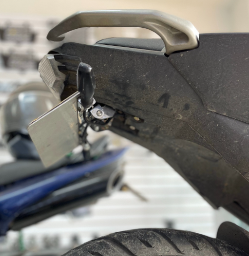 FENDER ELIMINATOR YAMAHA FZ 2.0 - FZ25