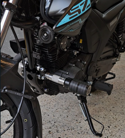 SLIDERS DE ALTO IMPACTO YAMAHA SZR 150