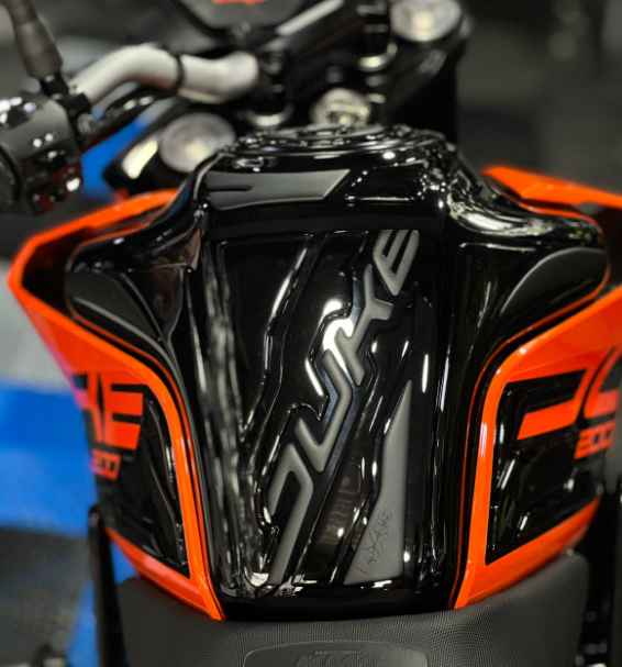 STOMPGRIPS - PROTECTORES DE TANQUE LUXUS PROTECT KTM DUKE 200/250/390 NG