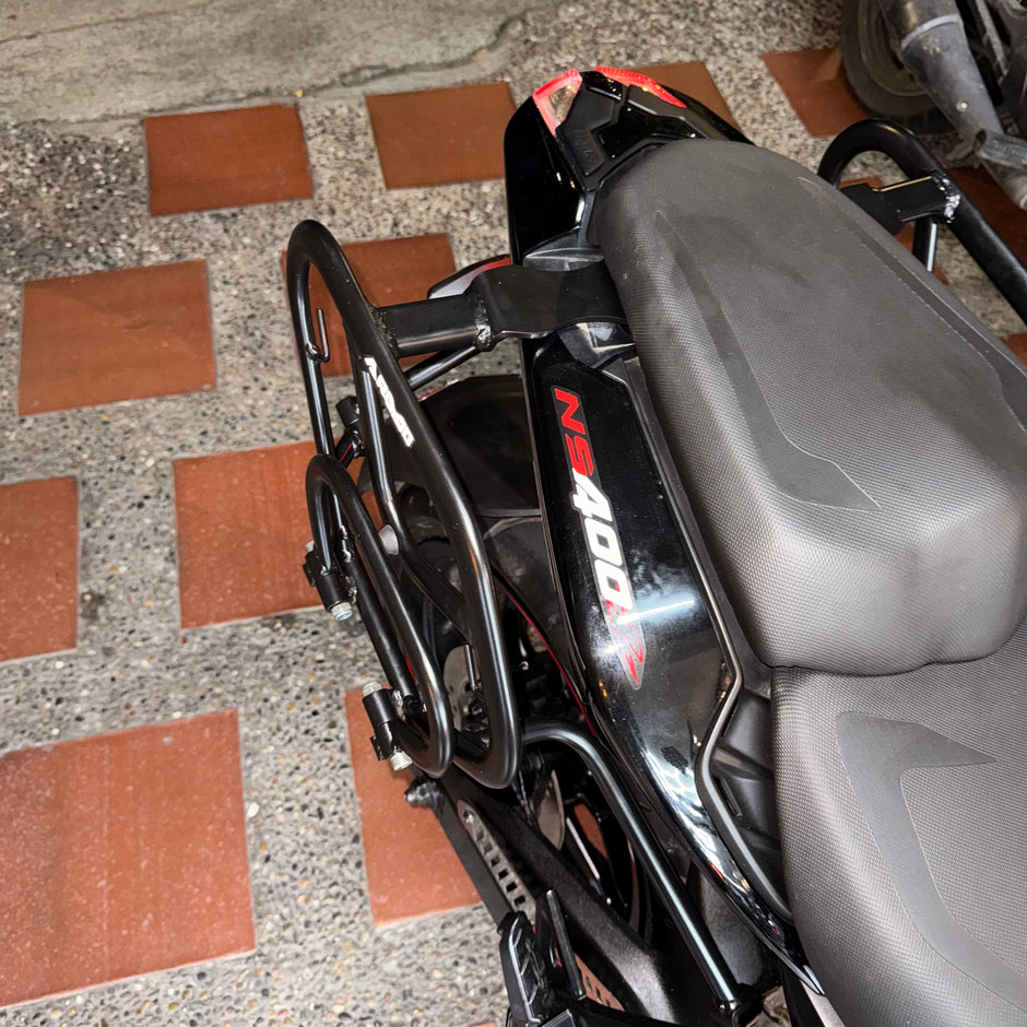 PORTA ALFORJAS ARMO BAJAJ PULSAR NS400Z