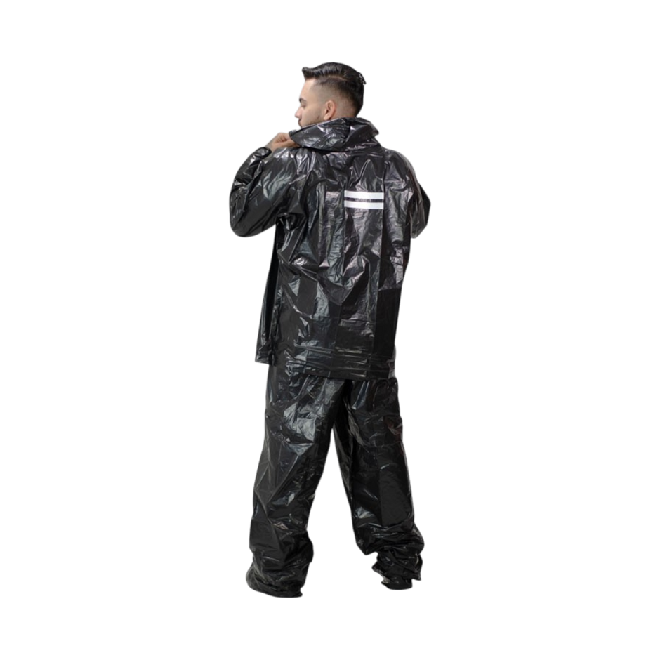 IMPERMEABLE DESECHABLE ECONOMICO (SUJETO A DISPONIBILIDAD DE COLOR)