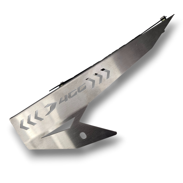 GUARDA CADENA EN ACERO BAJAJ DOMINAR 400