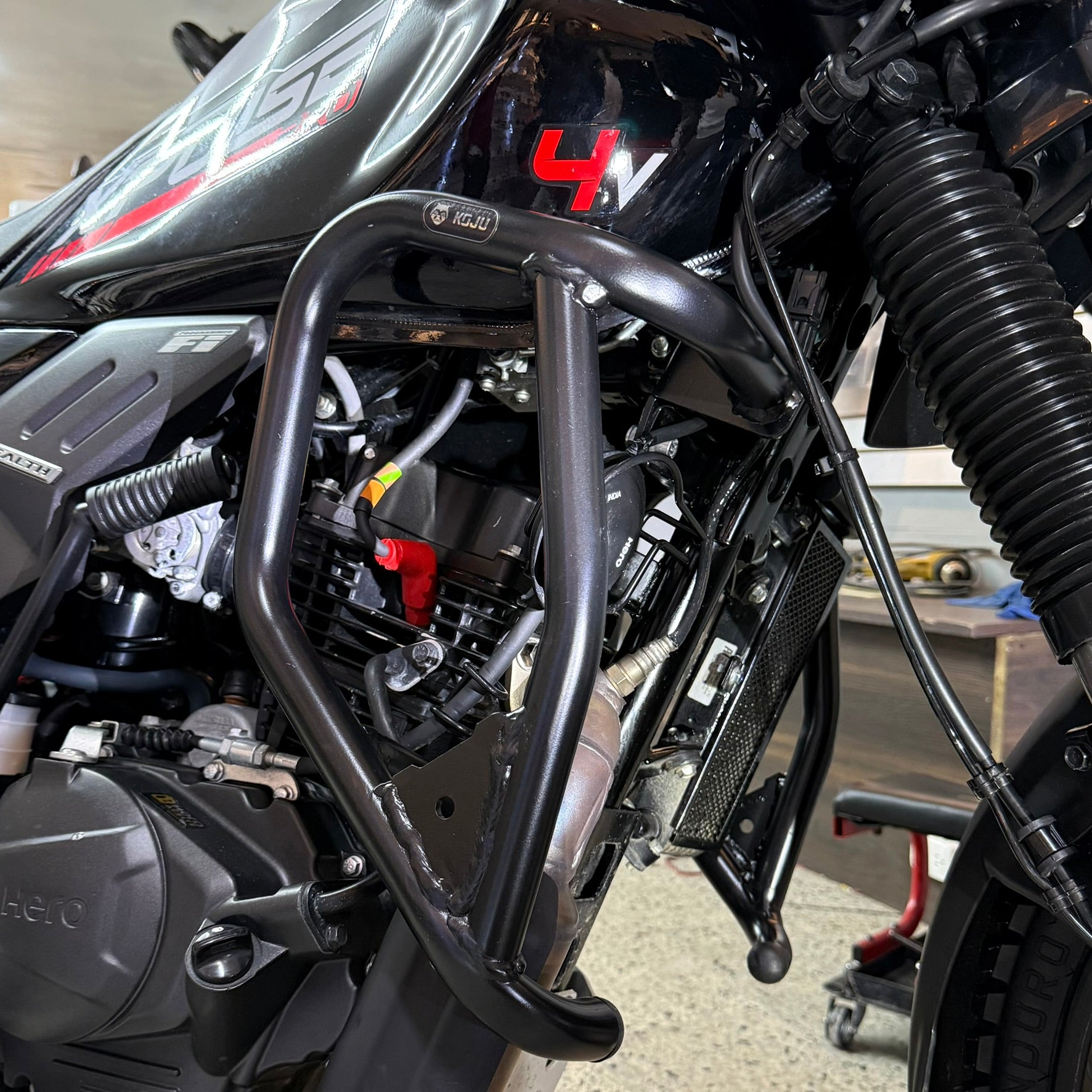 BARRA DE PROTECCIÓN CON SLIDER KOJU HERO XPULSE