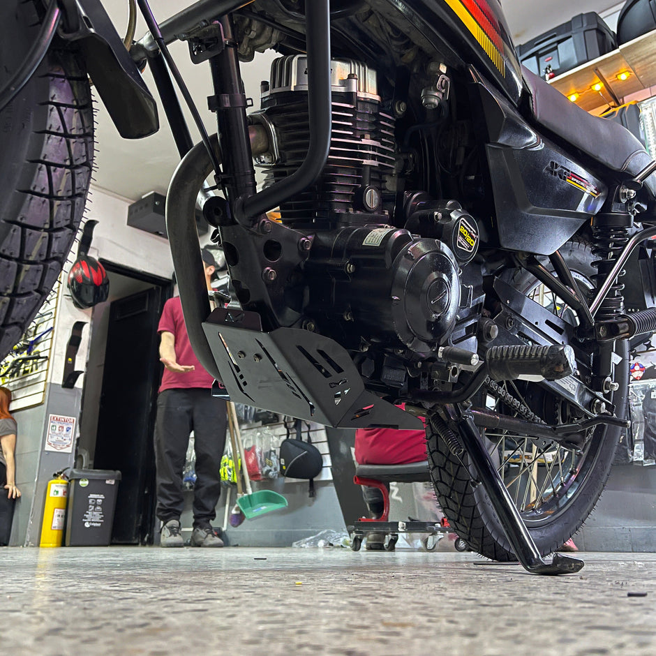 PROTECTOR DE MOTOR PECHERA ARMO AKT NKD