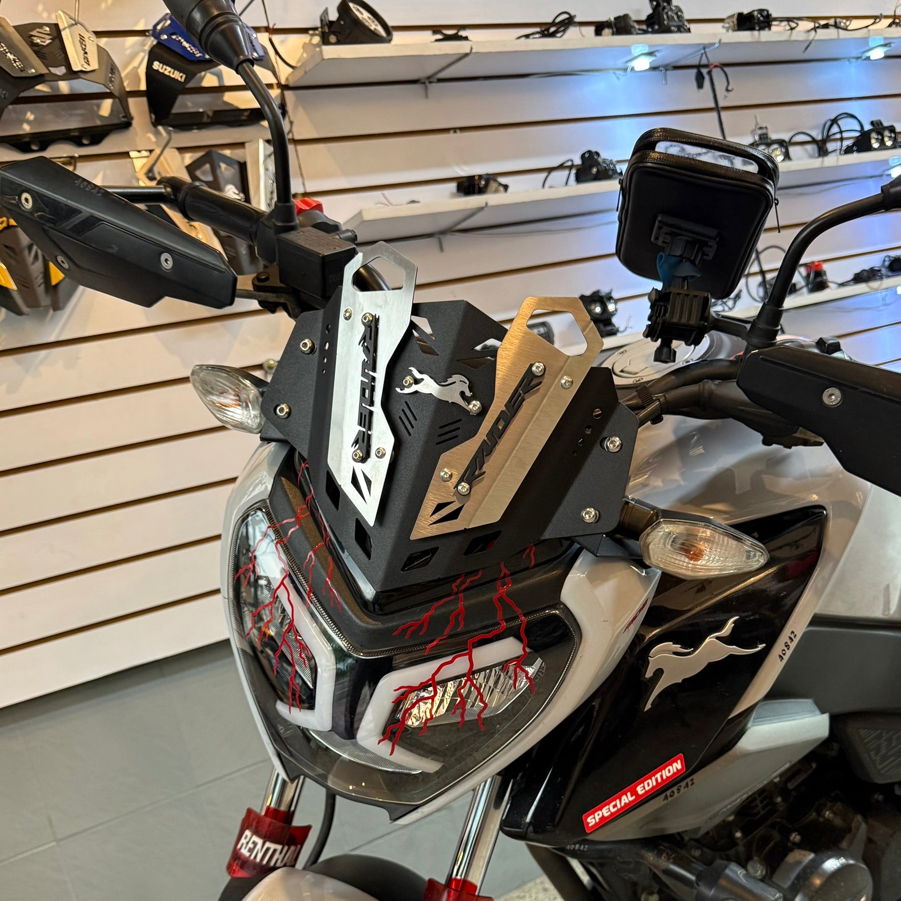 CUPULA EN ACERO TVS RAIDER