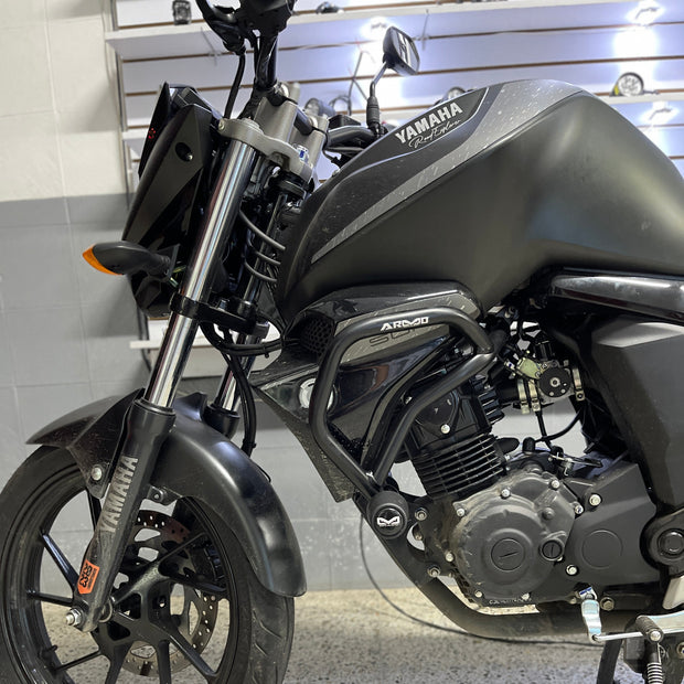 BARRA DE PROTECCIÓN CON SLIDER ARMO YAMAHA FZ 2.0