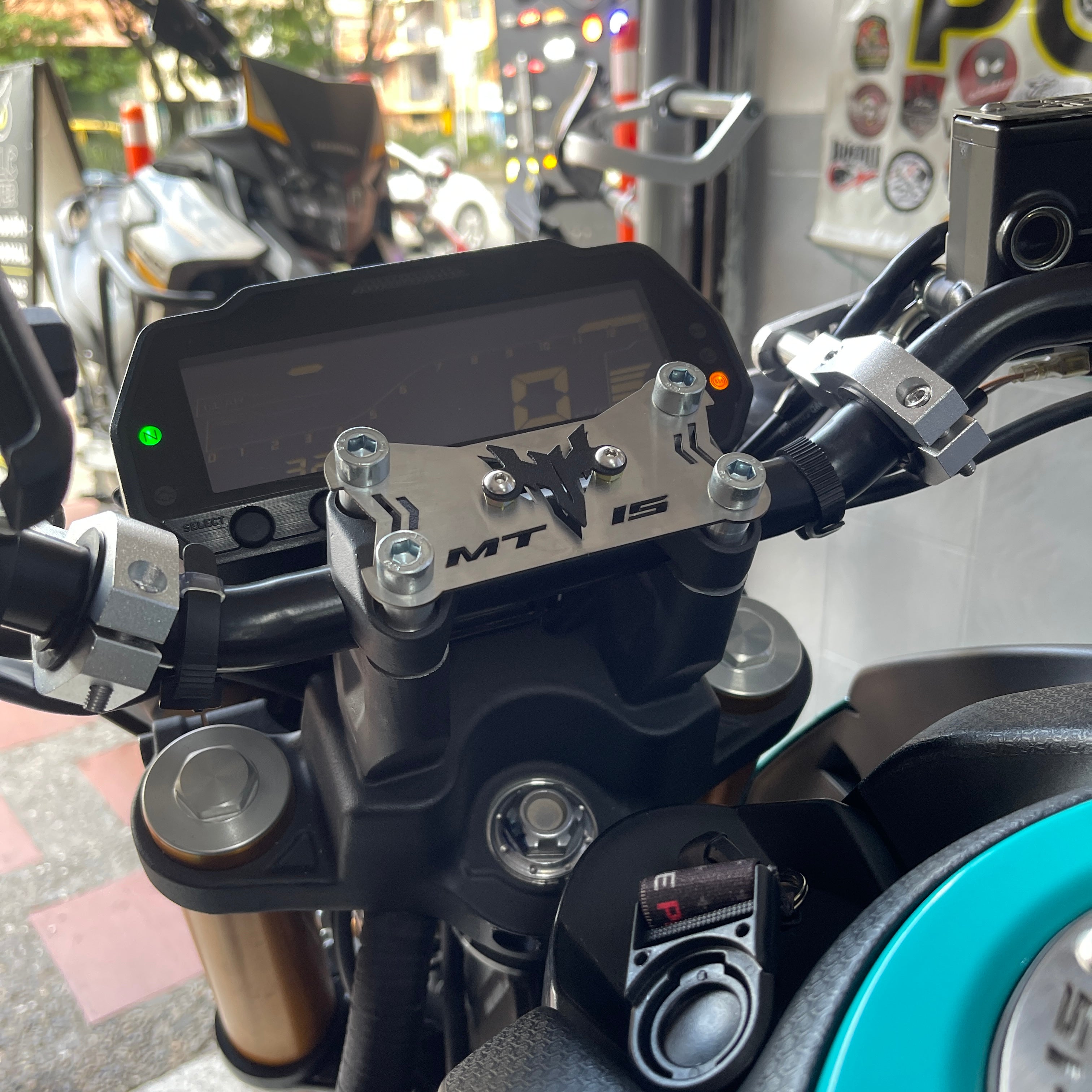 ACUTRAX EN ACERO YAMAHA MT-15