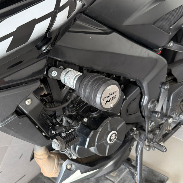 SLIDERS DE ALTO IMPACTO PULSAR NS 200 (2 PUNTOS DE APOYO)