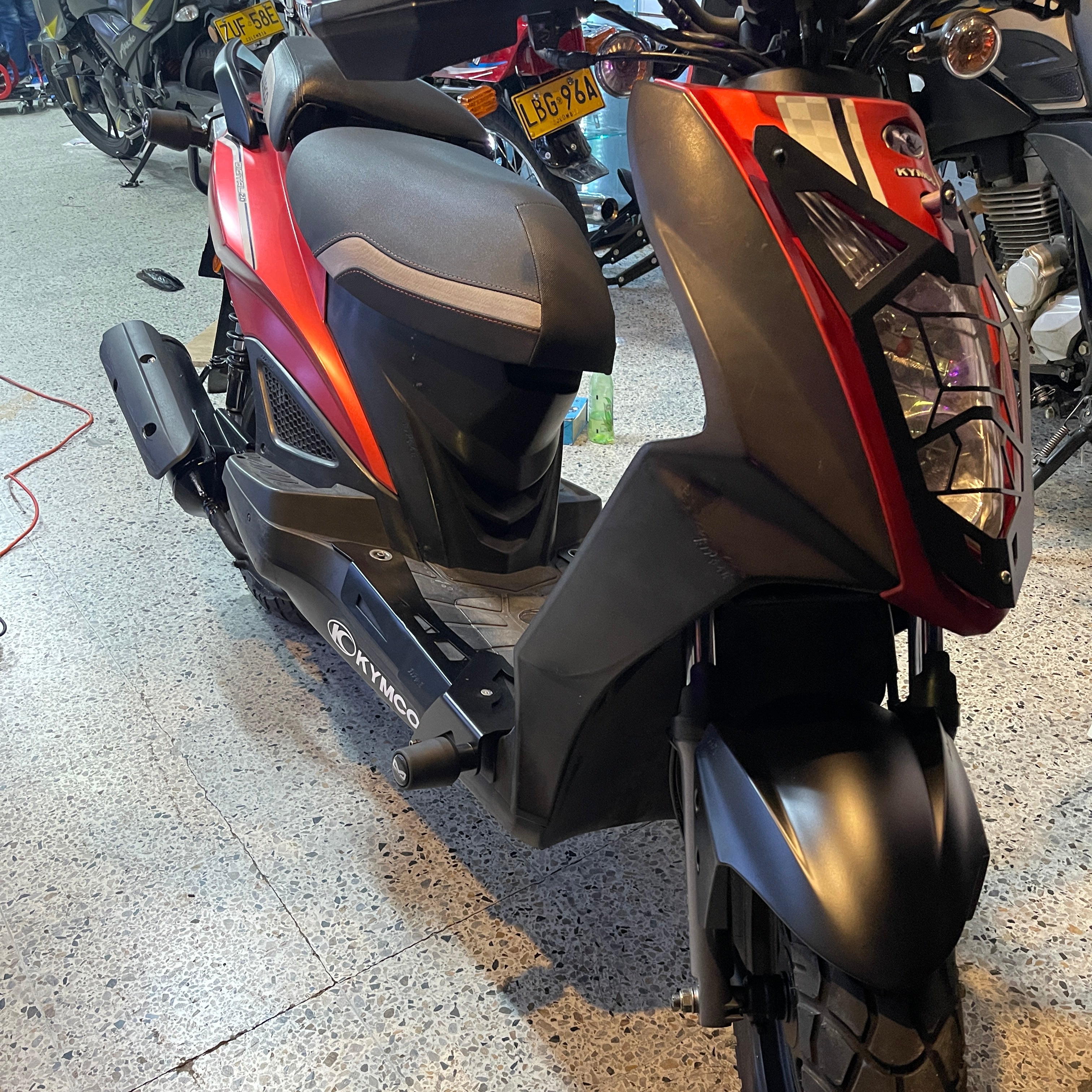 DEFENSAS CON SLIDERS ARMO AGILITY RS/GO 125 DELANTERO Y TRASERO