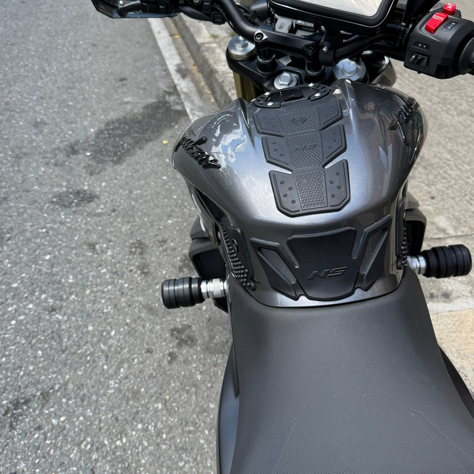 SLIDERS DE ALTO IMPACTO 3 PUNTOS PULSAR NS400Z (3 PUNTOS DE APOYO)