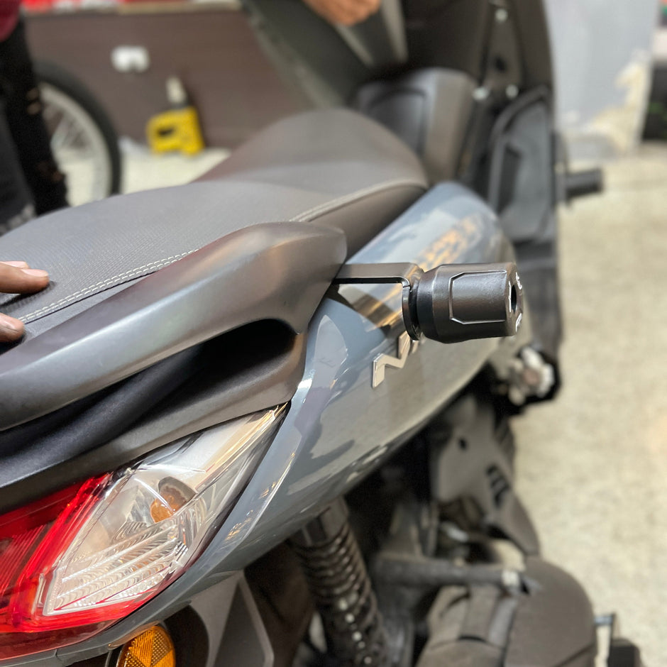 DEFENSAS CON SLIDERS FP VARIANT TRASERO YAMAHA NMAX CONNECTED