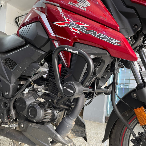 BARRA DE PROTECCIÓN CON SLIDER ARMO HONDA XBLADE 160
