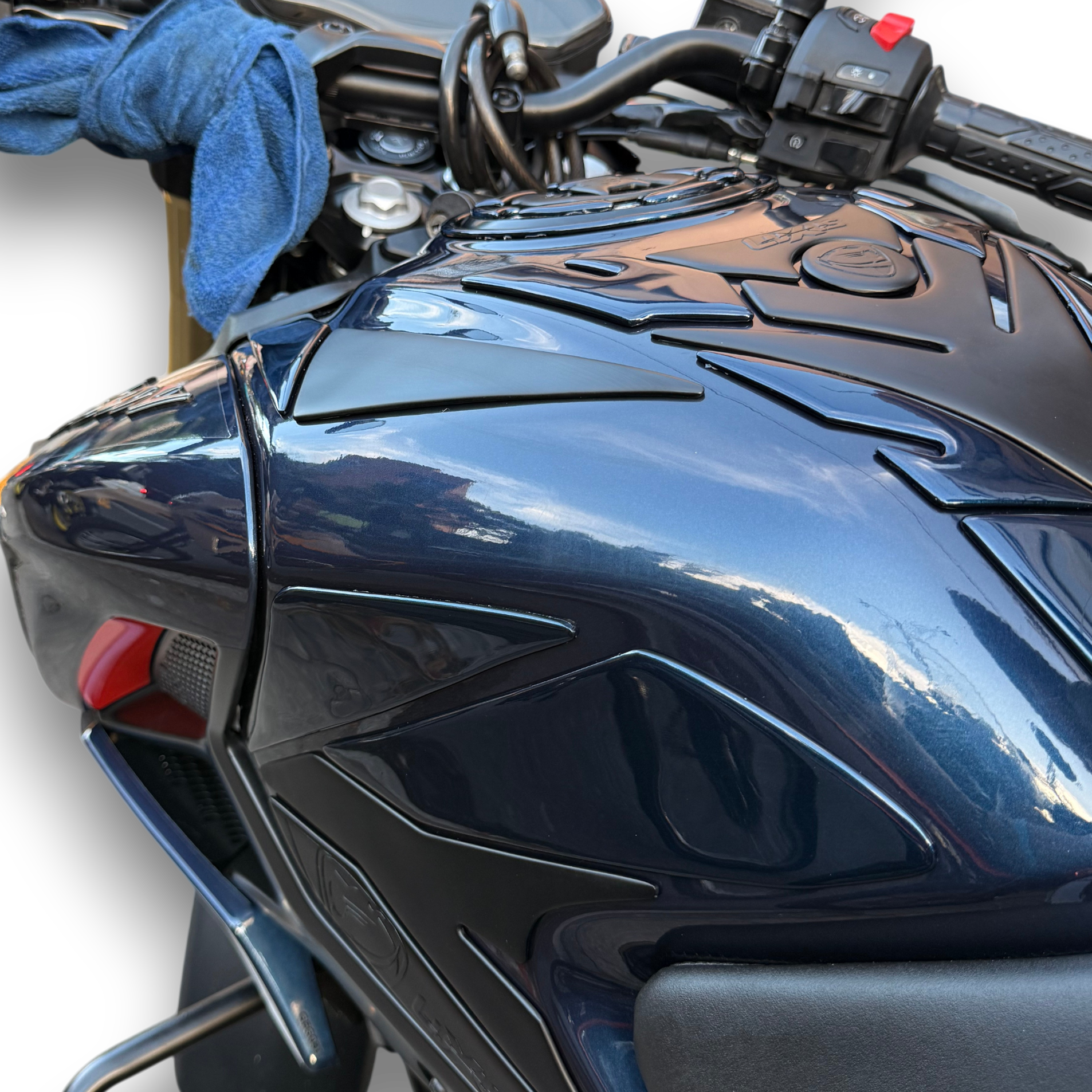 STOMPGRIPS - PROTECTORES DE TANQUE LUXUS PROTECT BAJAJ PULSAR N160/N250